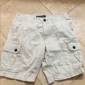 American Eagle Cargo Shorts White Men’s 32 Waist